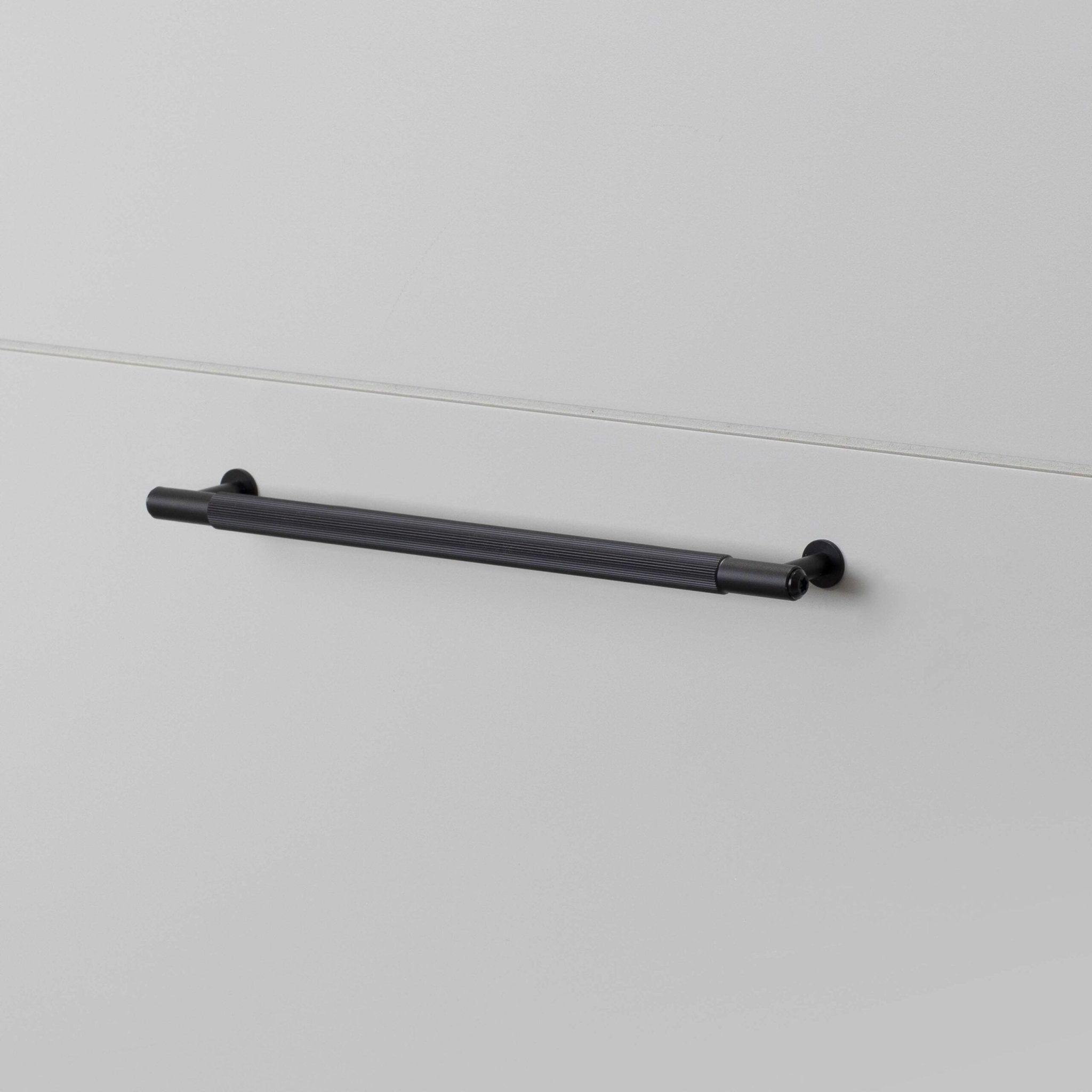 Buster + Punch GPB - 02298 Pull Bar - Linear - Large Pull Bar Black - Araco Interiors