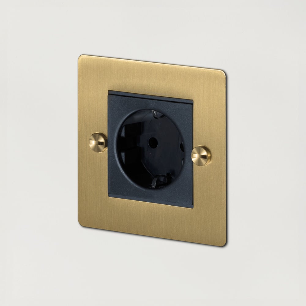 Buster + Punch UK - MG - CO - 1G - BR - A 1G Euro Socket Switch + Socket Brass - Araco Interiors