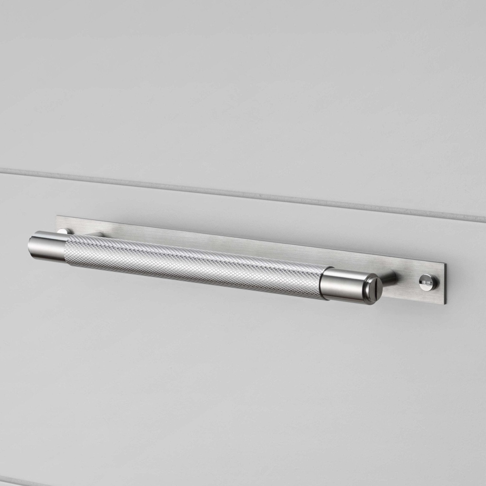 Buster + Punch UK - PB - HP - 160 - ST - A Pull Bar - Plate - Cross - Small Pull Bar Steel - Araco Interiors