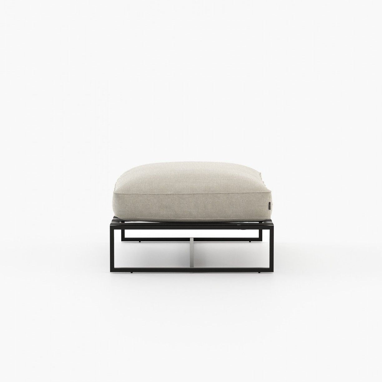 Laskasas BADI pouf Outdoor Talin Sand - Araco Interiors