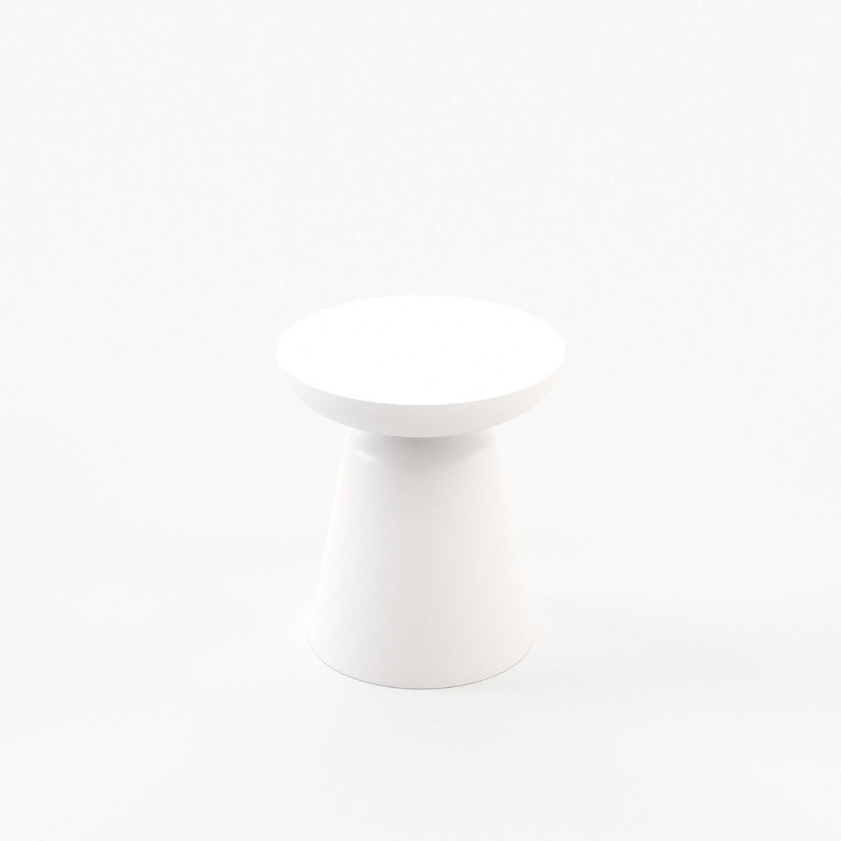 Laskasas CAP Nest & Side Table White Lacquer Matte - Araco Interiors