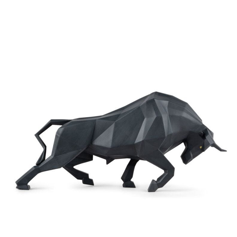 Lladro Bull (matte black) - Araco Interiors