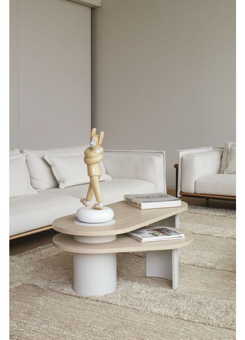 Lladro Embraced (yellow) Yellow - Araco Interiors