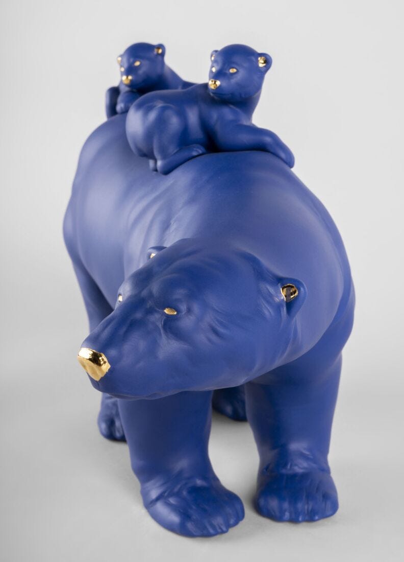 Lladro Mummy bear and babies (blue - gold) Blue - Araco Interiors