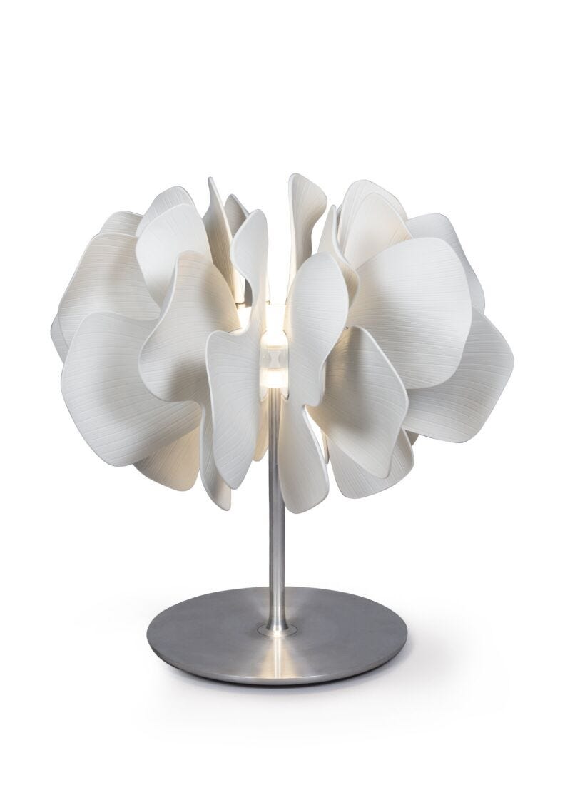 Lladro Nightbloom table lamp (white)(UK) - Araco Interiors