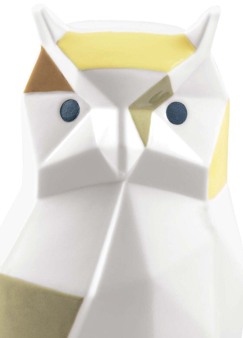Lladro Owl White - Araco Interiors