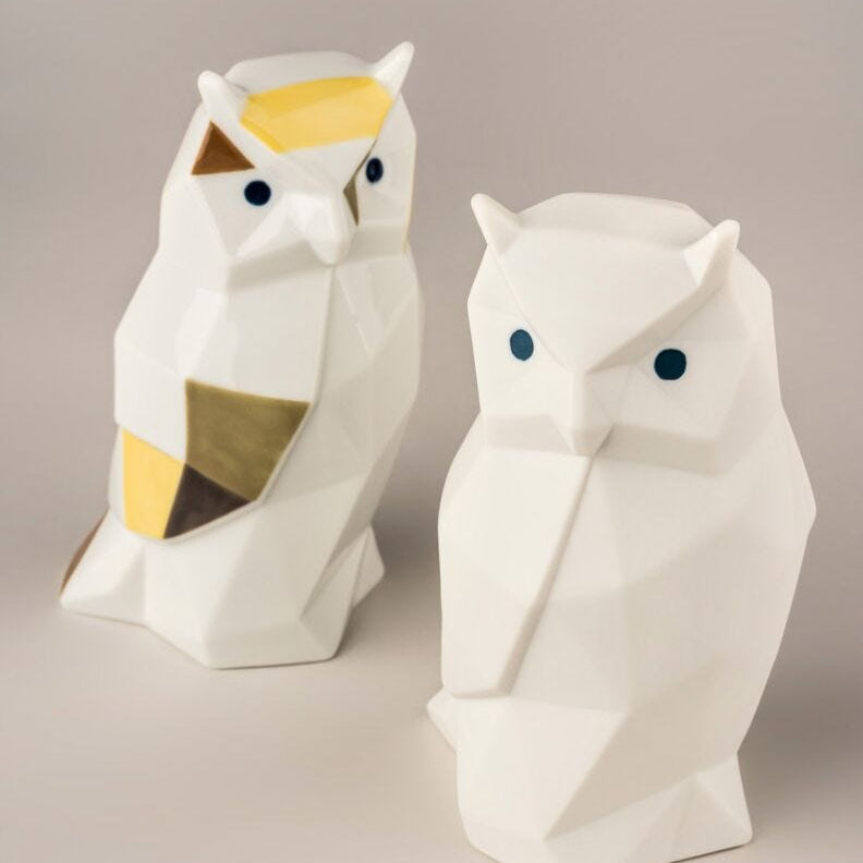 Lladro Owl White - Araco Interiors