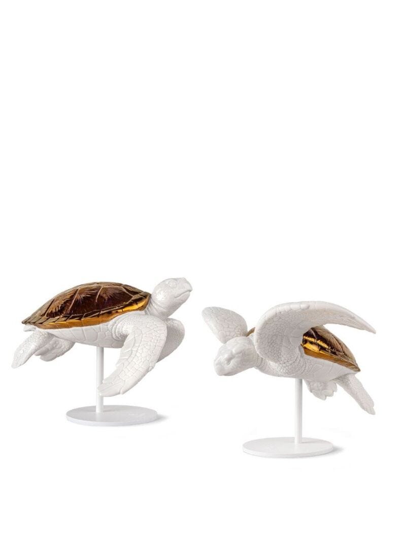 Lladro Sea turtles couple (white - copper) White Copper - Araco Interiors