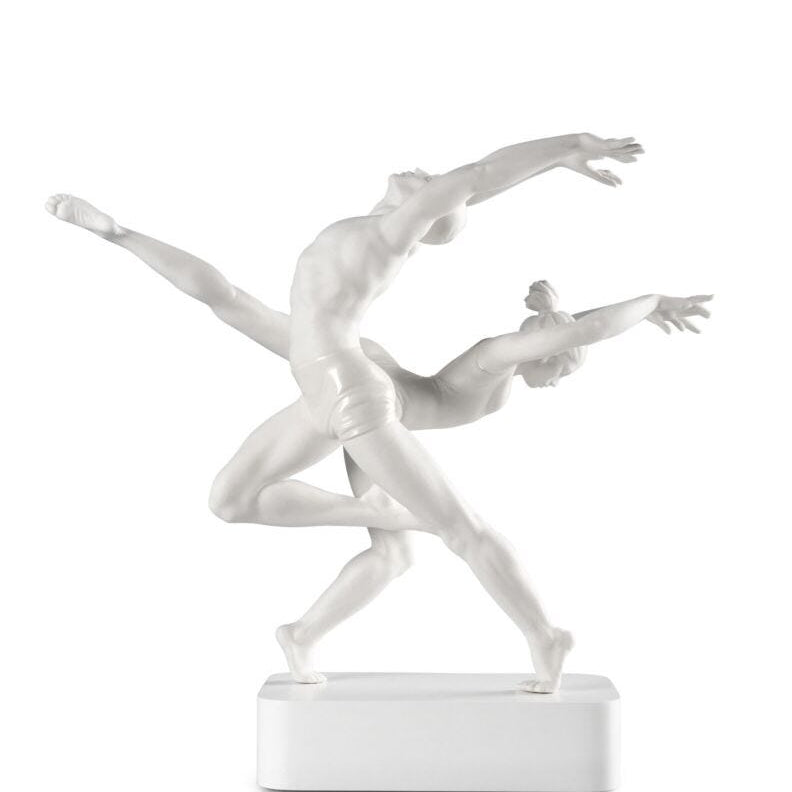 Lladro The Art of Movement - Araco Interiors