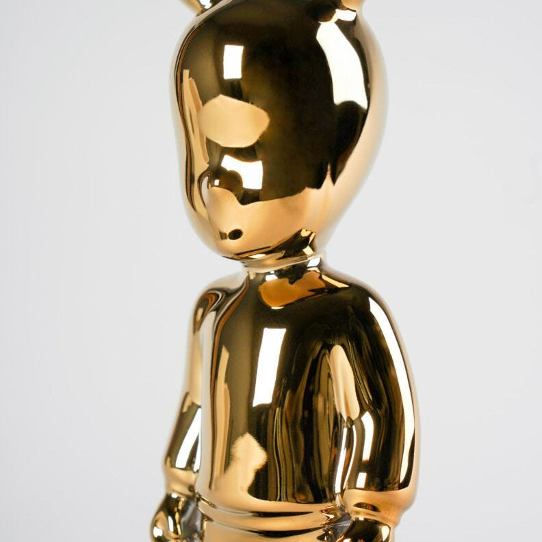 Lladro THE GOLDEN GUEST - LITTLE The Golden Guest - Araco Interiors