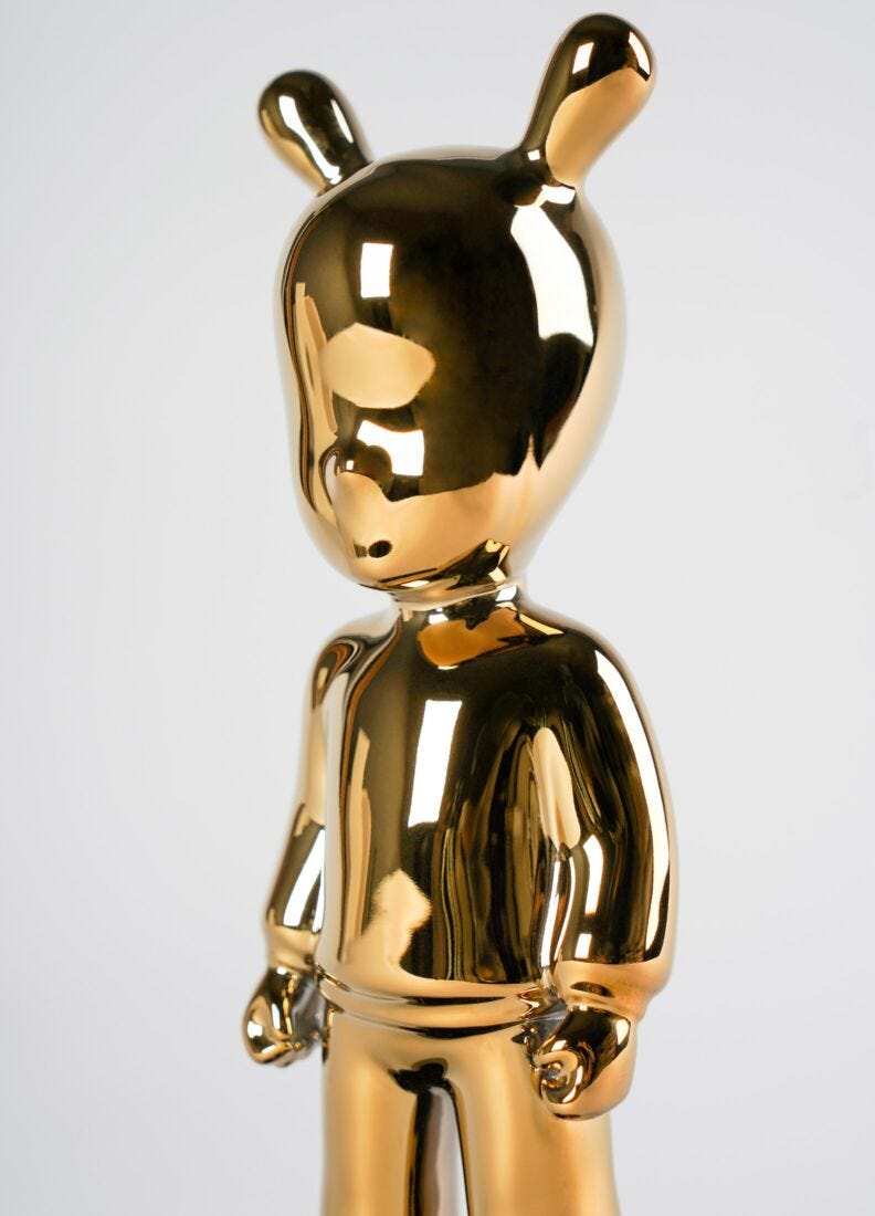 Lladro THE GOLDEN GUEST - LITTLE The Golden Guest - Araco Interiors