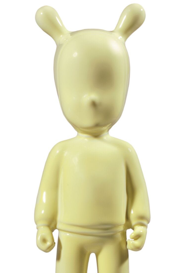 Lladro The yellow Guest - Little Yellow - Araco Interiors