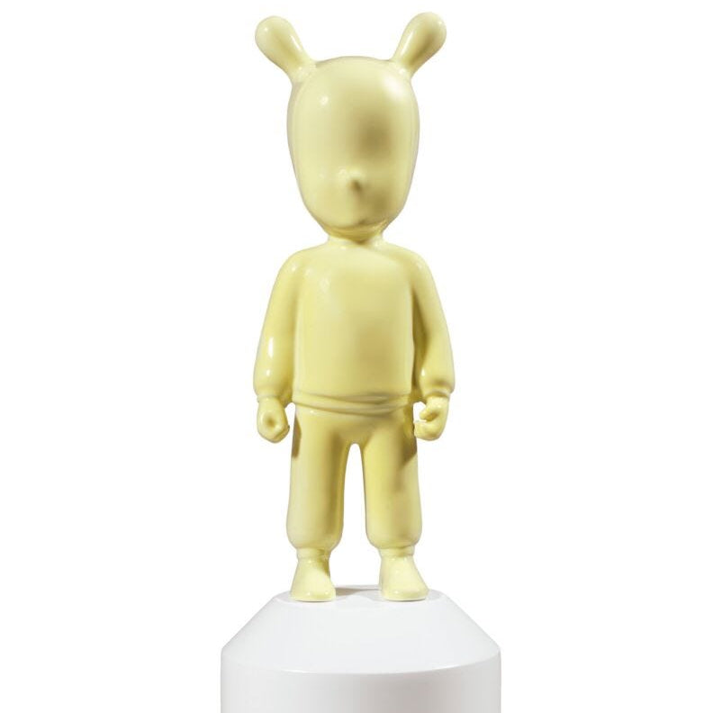Lladro The yellow Guest - Little Yellow - Araco Interiors