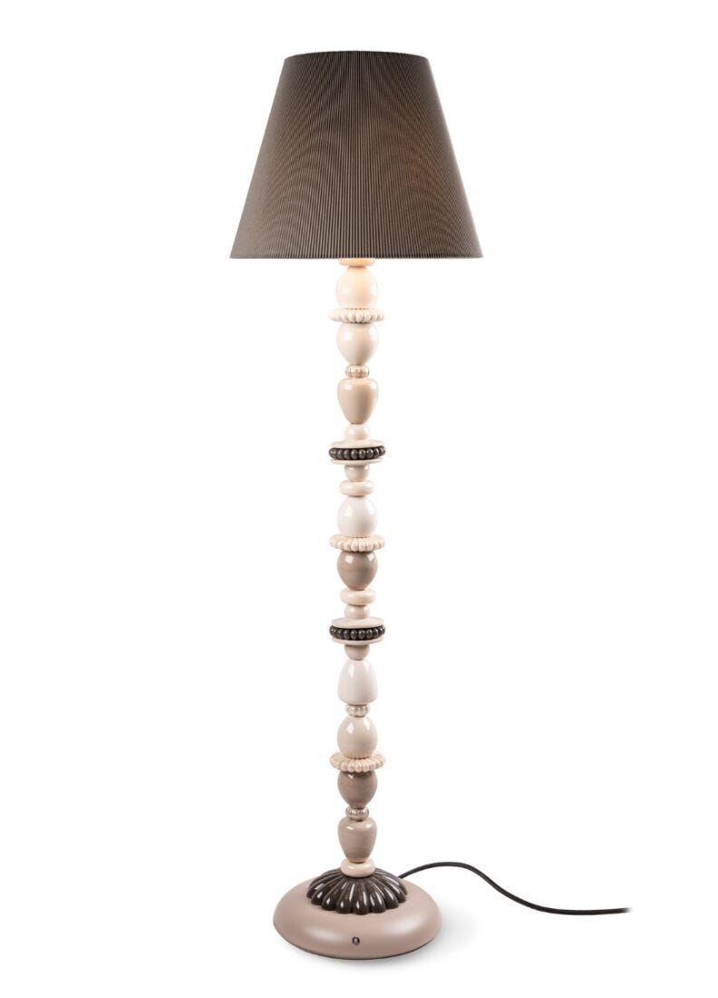 Lladro Firefly floor lamp (pearly) (UK) - Araco Interiors
