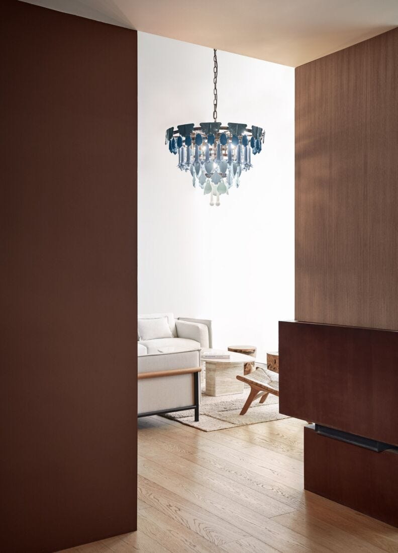 Lladro Seasons Chand. 70 cm - Winter (CE/UK) - Araco Interiors