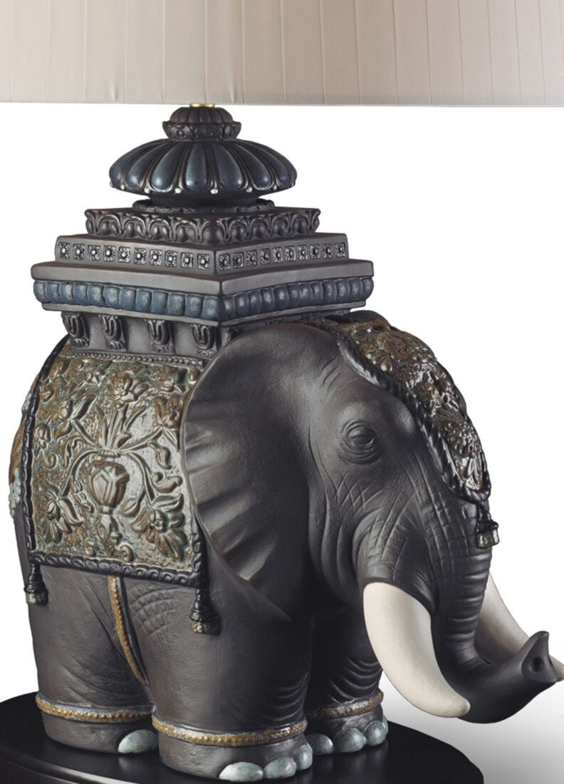 Lladro Siamese elephant - Lamp (UK) - Araco Interiors